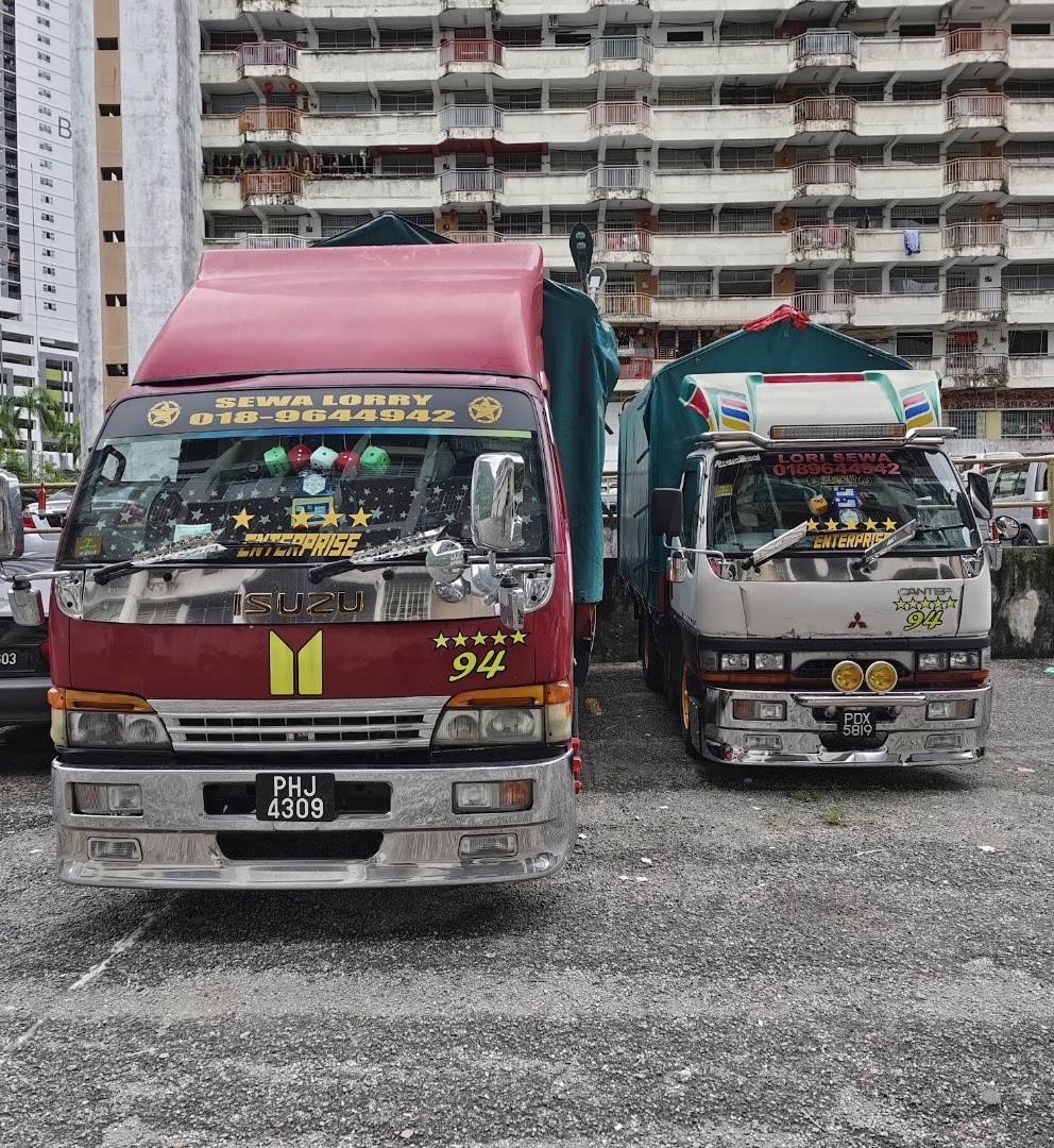 Lori Sewa Penang — photo 1