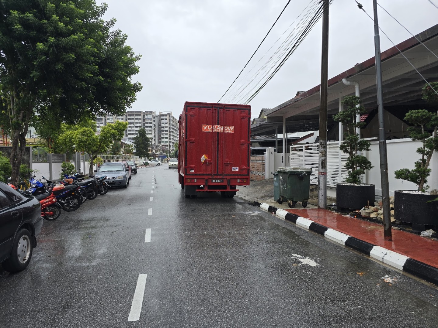 LORI SEWA PINDAH RUMAH PENANG TAYSON ENTERPRISE — photo 1